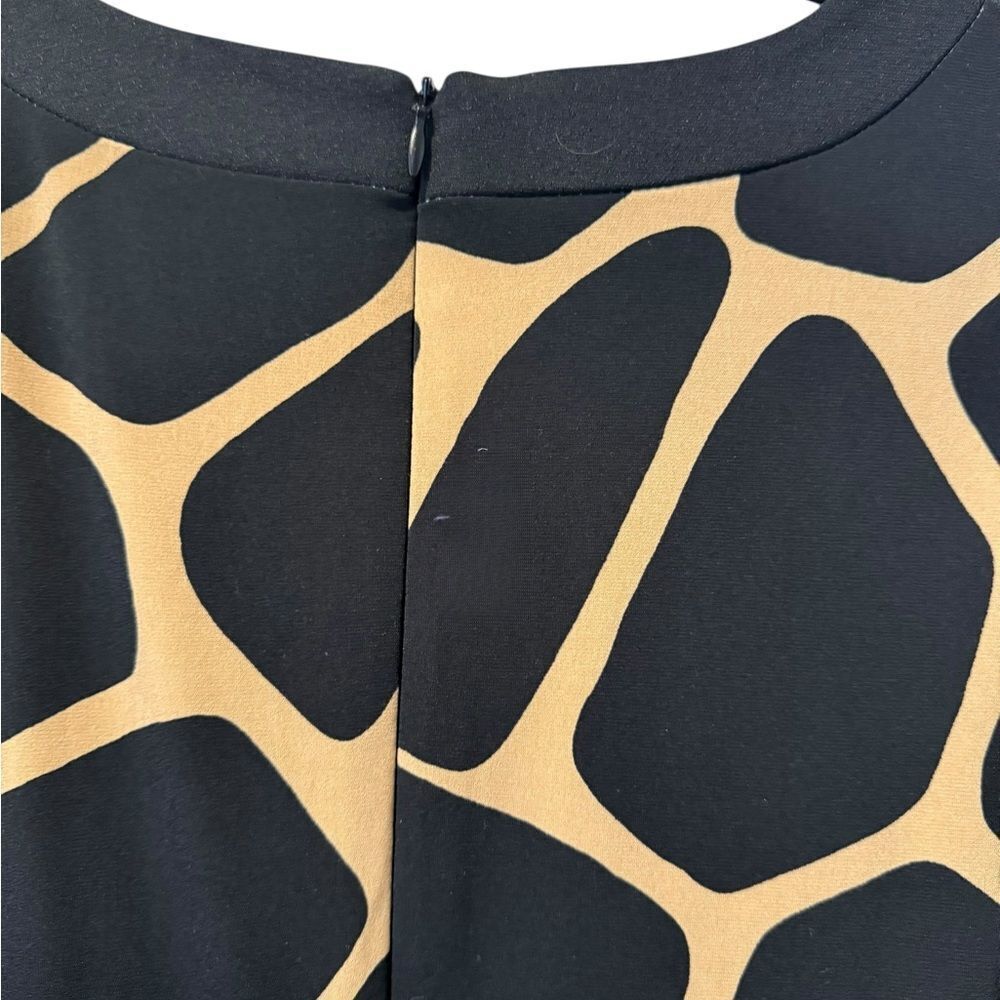 🦒 Maggy London Giraffe Print Sheath Dress – Size 10 - Picture 3 of 6